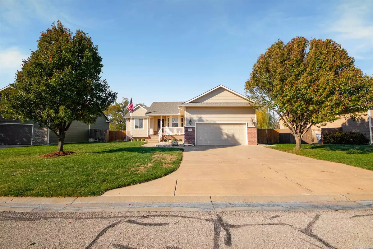 Wichita, KS 67215,2517 S Prescott Cir