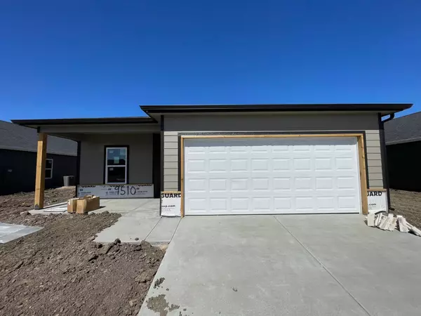 9510 E Creed St, Wichita, KS 67210