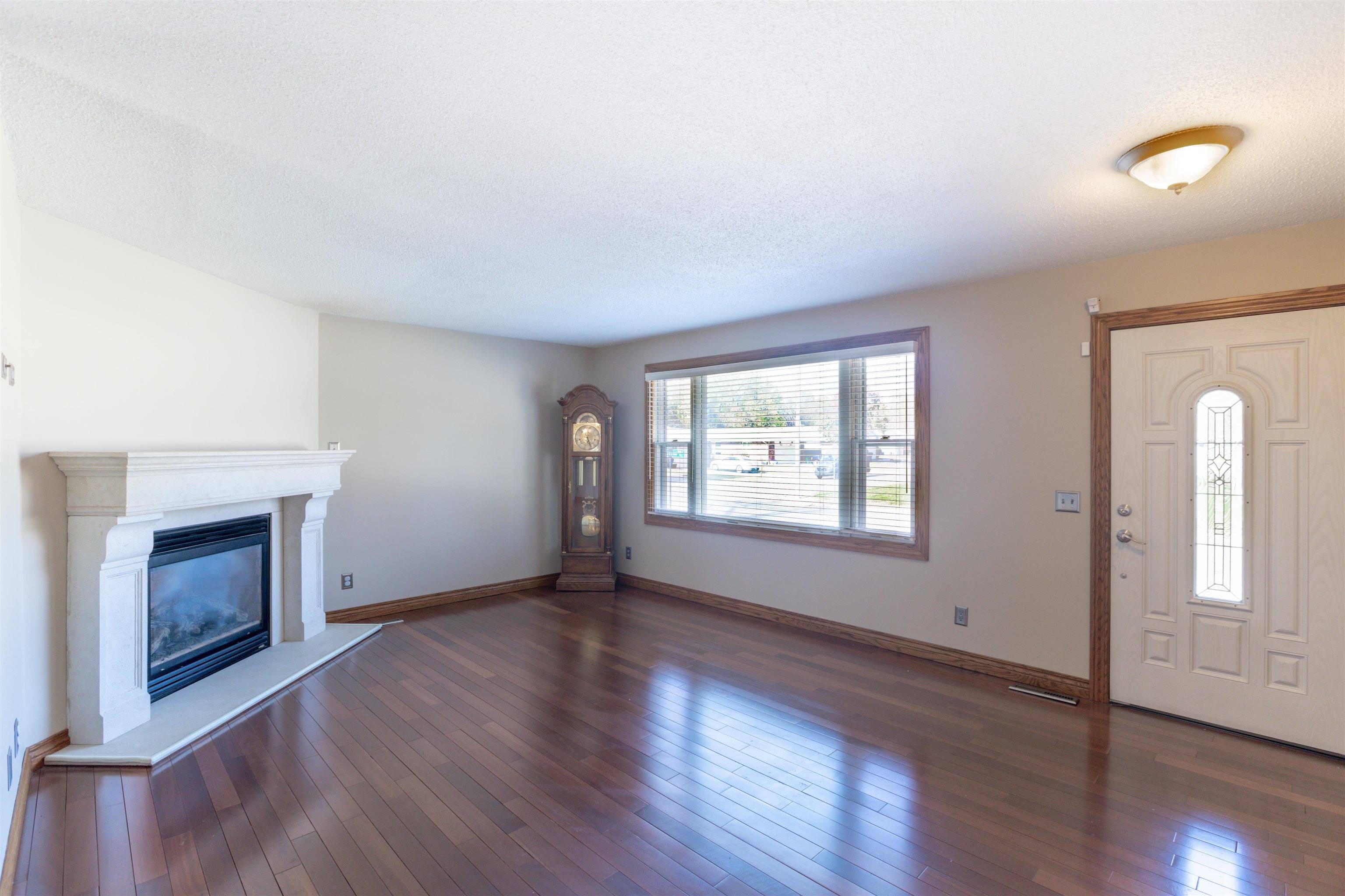 Derby, KS 67037,1001 E Cottonwood Rd