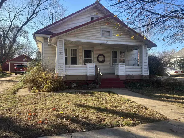 117 N Wichita St, Haven, KS 67543