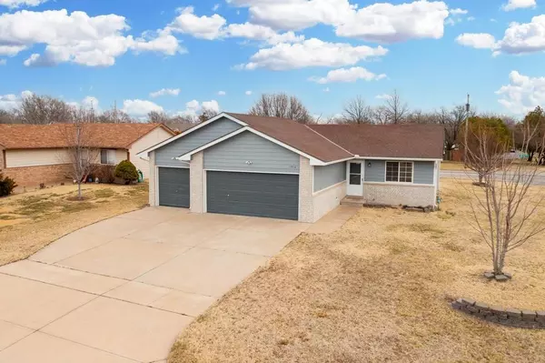 Wichita, KS 67209,10802 W Dora Ct