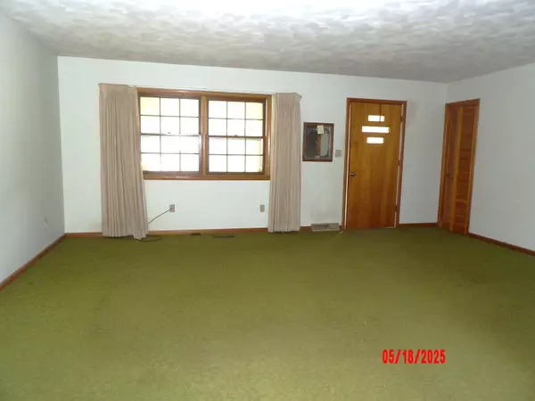 Newton, KS 67114,400 Highland Ave