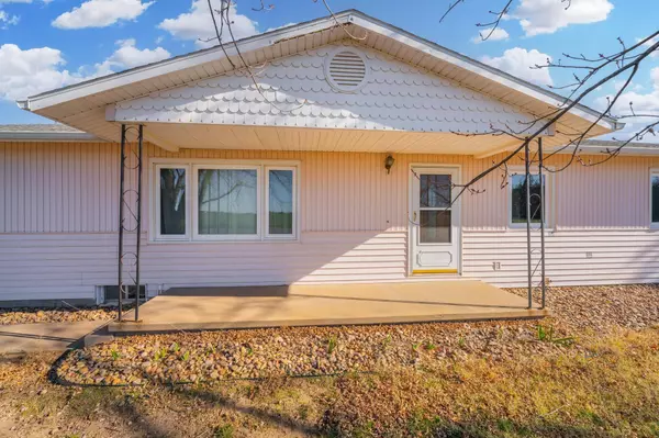 9012 S Hertzler, Sedgwick, KS 67135