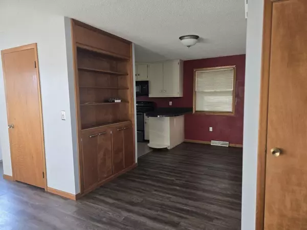 Ellsworth, KS 67439,309 E 11th St