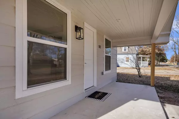 Cheney, KS 67025,517 N Garfield St