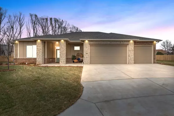 838 N Thornton Ct,  Wichita,  KS 67235