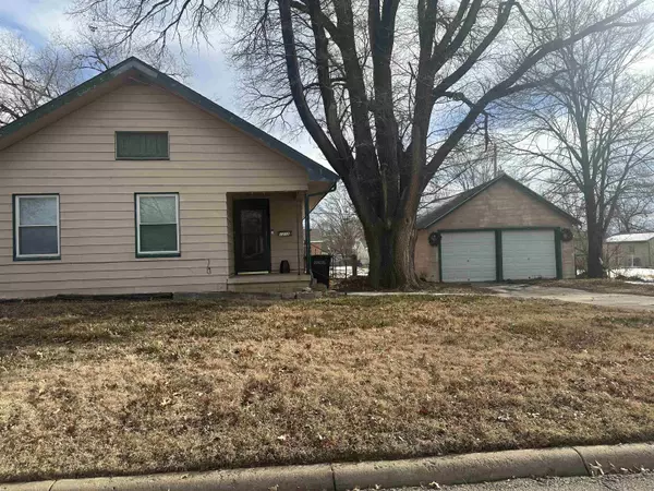 1212 N Johnson, Augusta, KS 67010