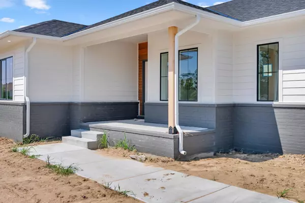 Bel Aire, KS 67226,5161 N Colonial Ave