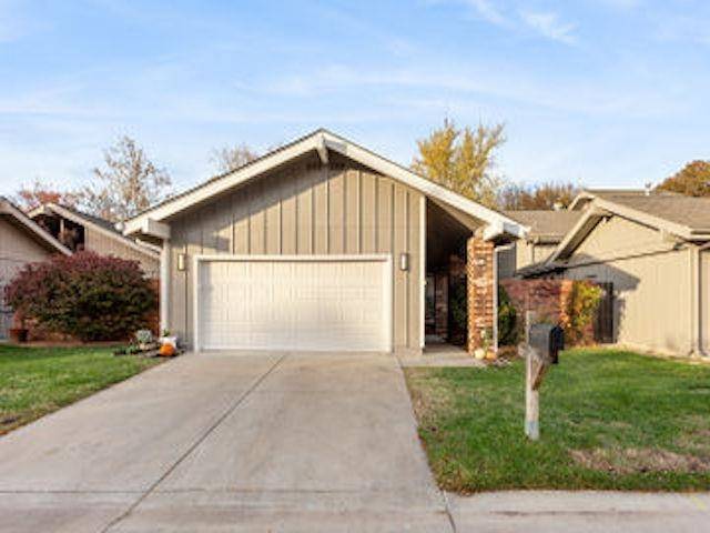 7700 E 13th St N Unit 33, Wichita, KS 67206