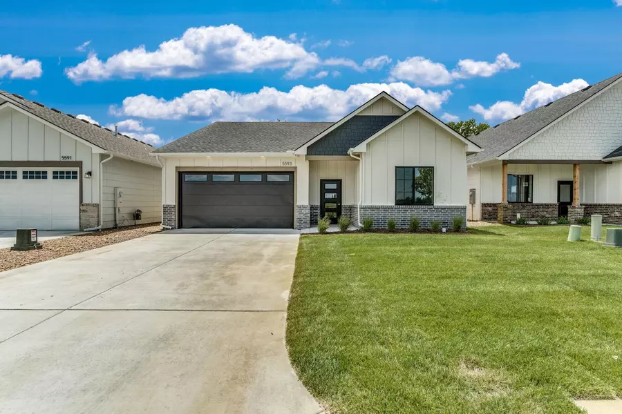 5593 Wandering Way, Maize, KS 67101