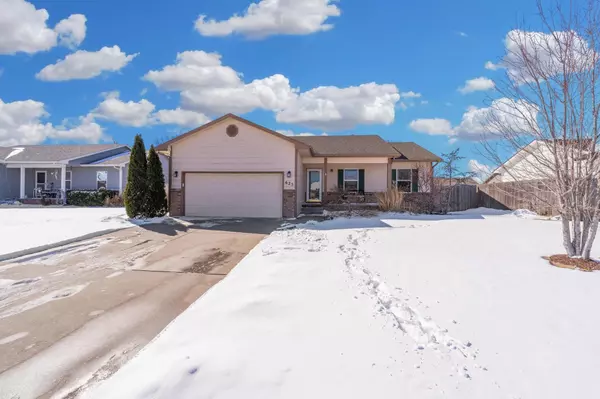 625 S Longbranch Dr, Maize, KS 67101