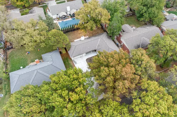 Wichita, KS 67206,212 N Post Oak Rd