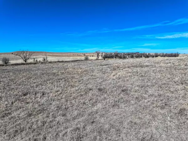 Cambridge, KS 67023,000 281ST RD