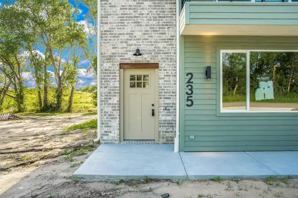Valley Center, KS 67147,235 Arbor Valley Way