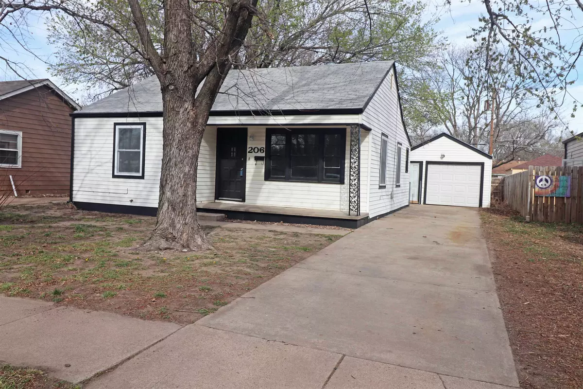 Wichita, KS 67213,206 S Saint Paul Ave