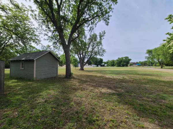 Lindsborg, KS 67456,317 S 2nd St