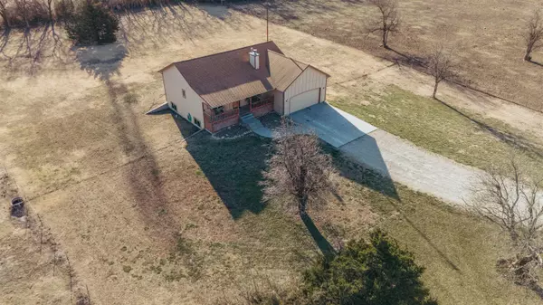 Rose Hill, KS 67133,15360 SW Mulberry Rd