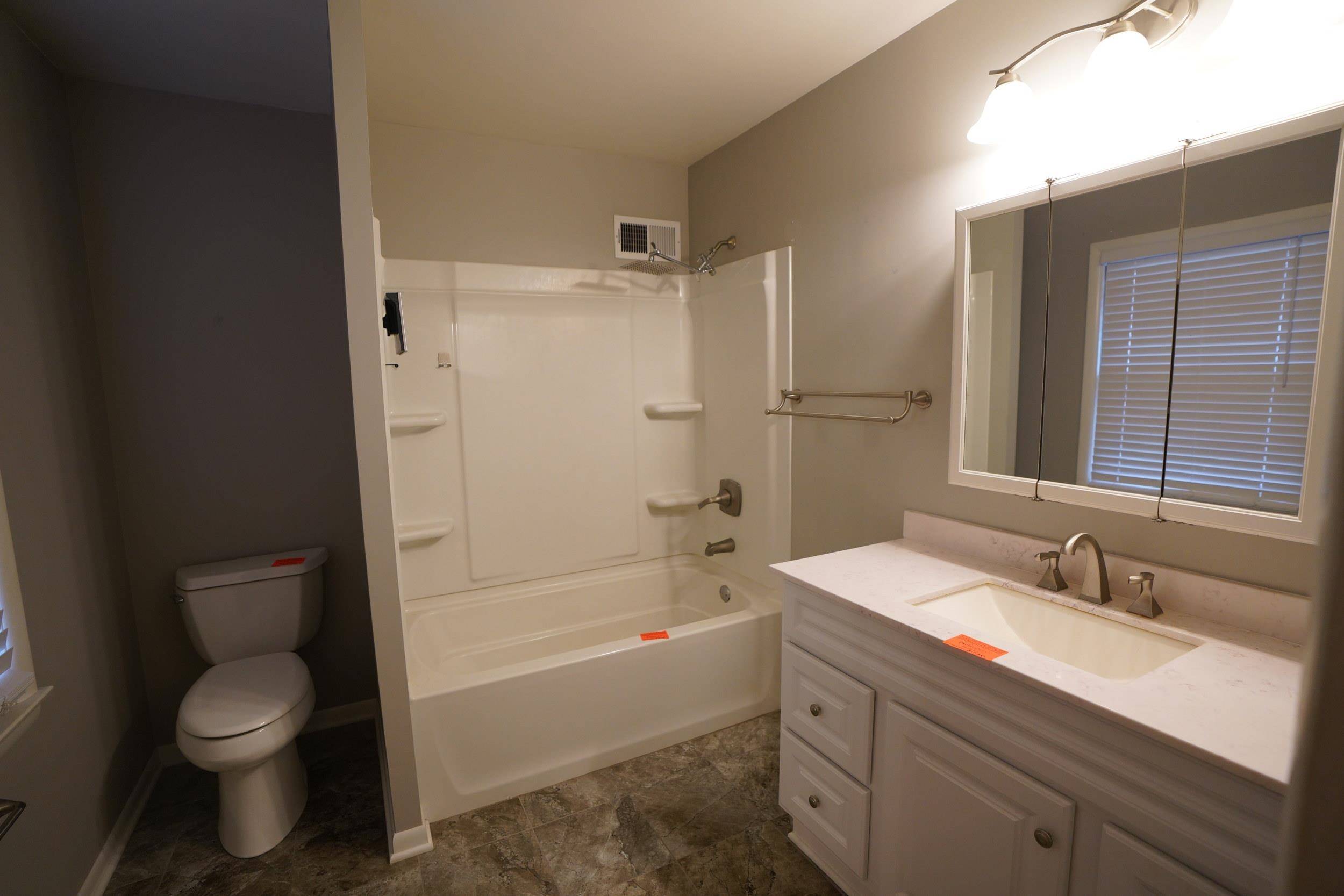 Newton, KS 67114,1312 W 9th