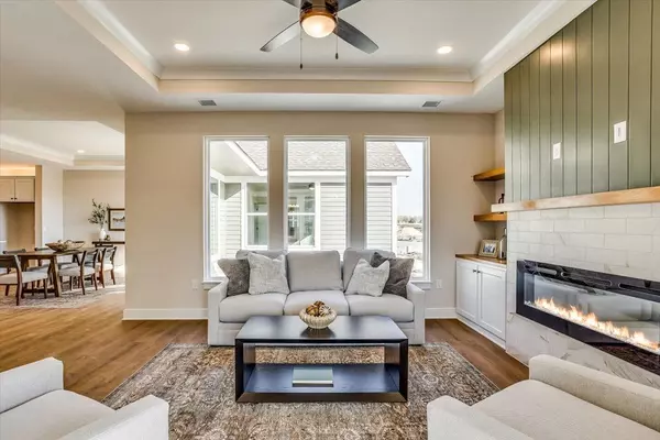 Andover, KS 67002,300 W Pepper Tree Rd