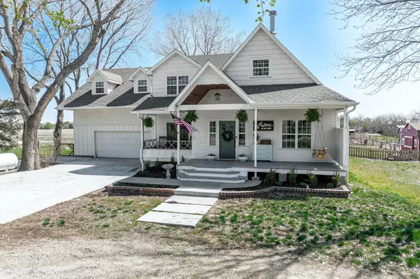 Valley Center, KS 67147,7414 N Hoover Rd