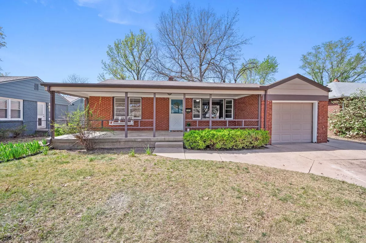 Wichita, KS 67218,2063 S Parkwood Ln