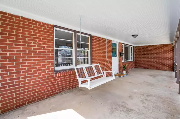 Wichita, KS 67218,2063 S Parkwood Ln