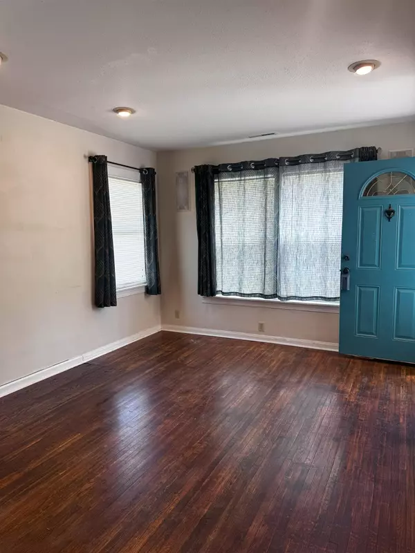 Wichita, KS 67211,2332 E Rivera