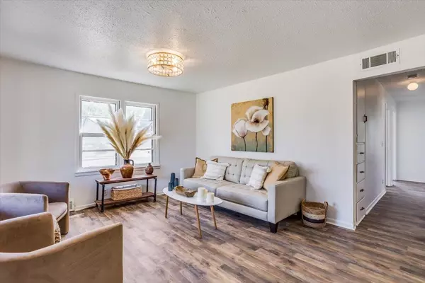 Wichita, KS 67219,2825 E 22nd