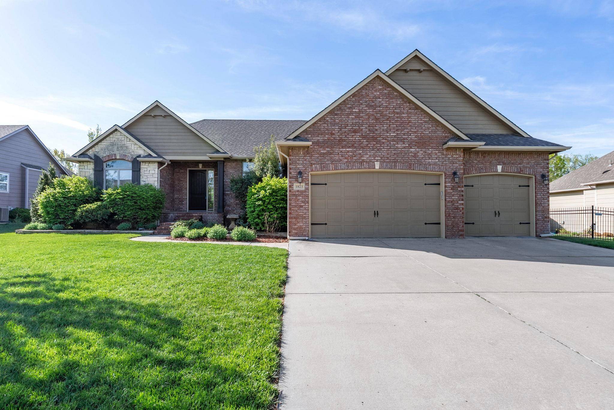 1823 N PECKHAM, Wichita, KS 67230