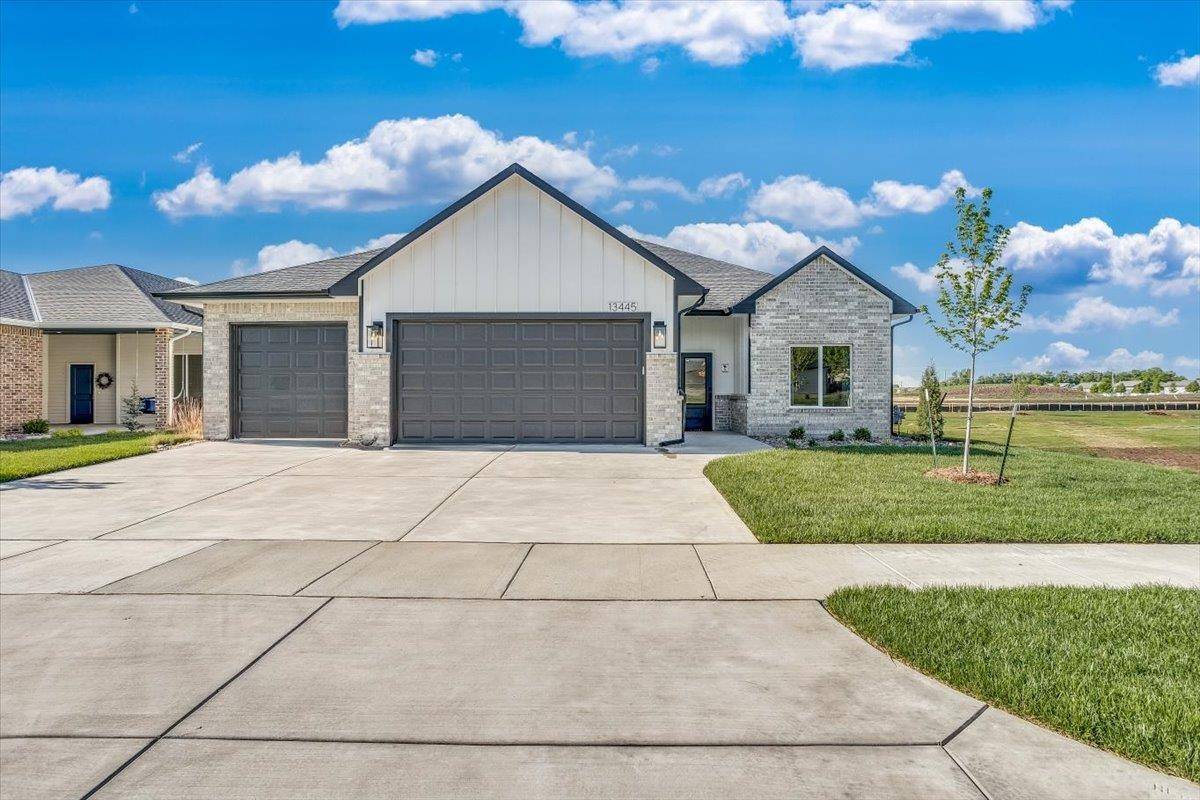 13445 W Ridgepoint St, Wichita, KS 67235