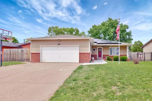28 Shenandoah Dr, Goddard, KS 67052