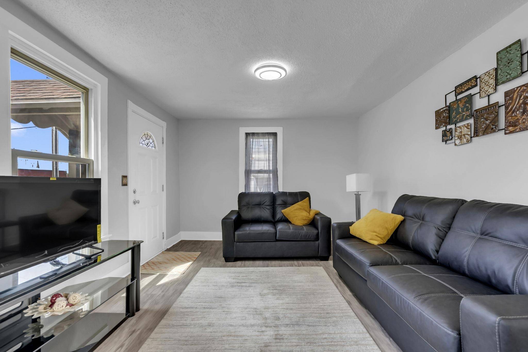 Newton, KS 67114,114 E 2nd St