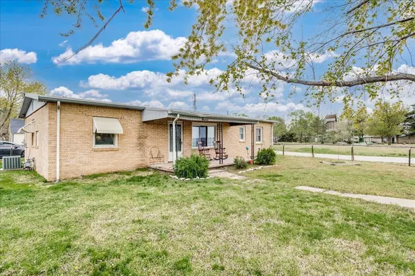 Bentley, KS 67016,102 S Phelps Ave