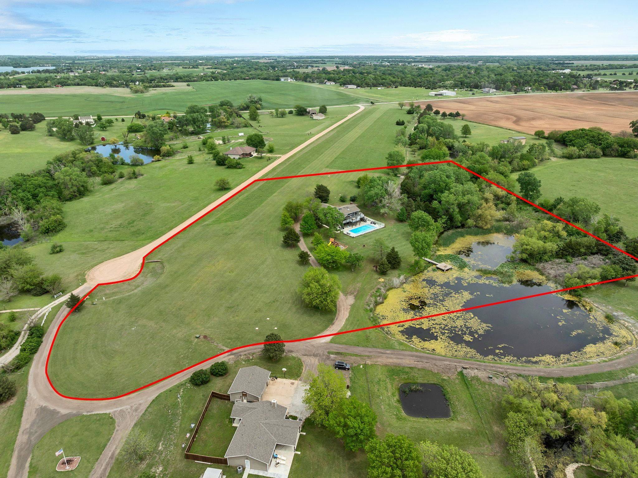 Viola, KS 67149,5836 S Killdeer Ln