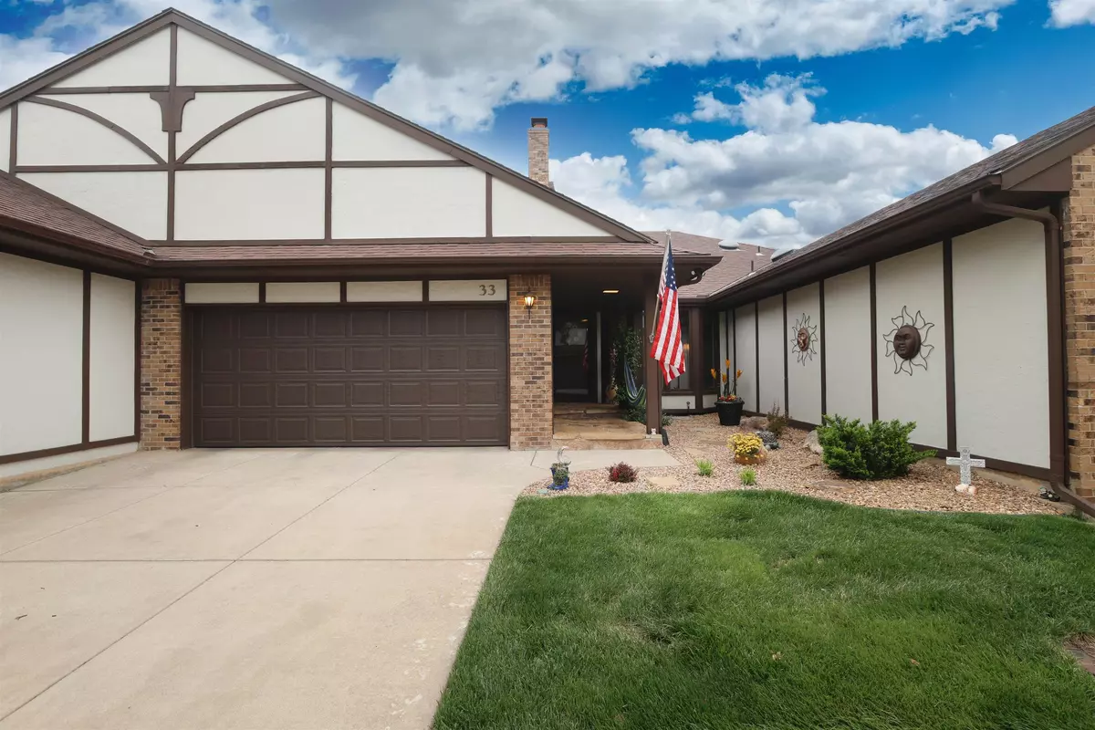 Wichita, KS 67208-3681,641 N Woodlawn #33