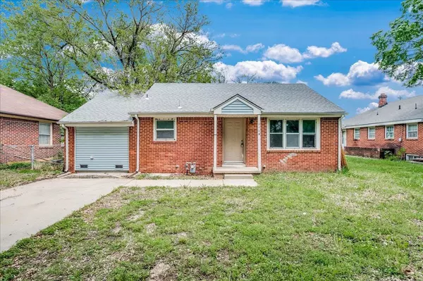 1108 N Estelle, Wichita, KS 67226