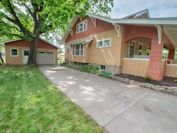 Hillsboro, KS 67063,205 S Lincoln St