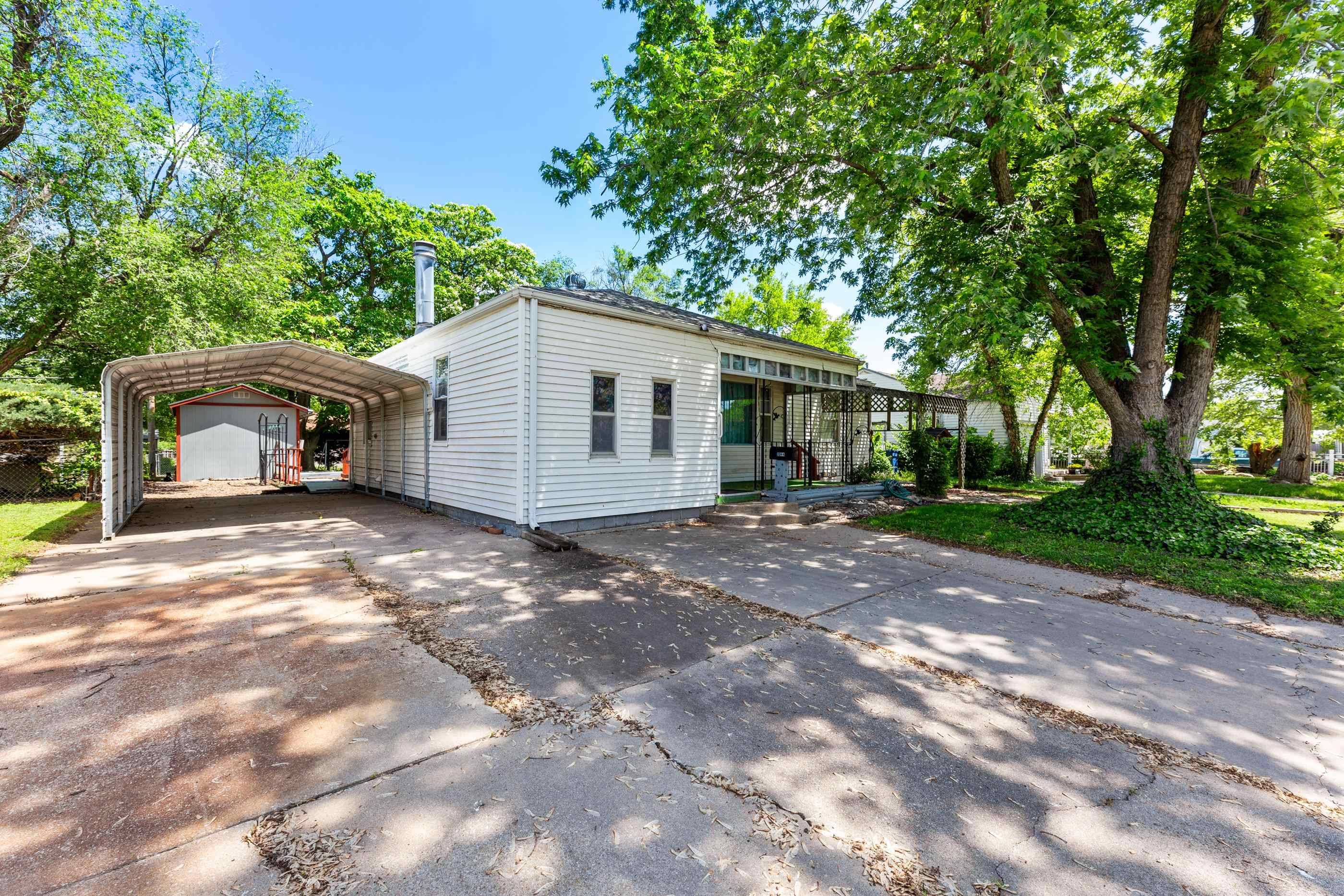 Wichita, KS 67212,2044 S St. Clair