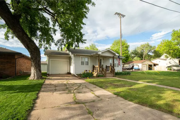 Colwich, KS 67030,528 W Colwich Ave