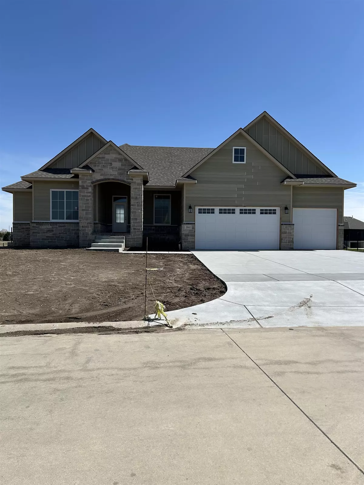 Bel Aire, KS 67220,5942 Forbes Ct.