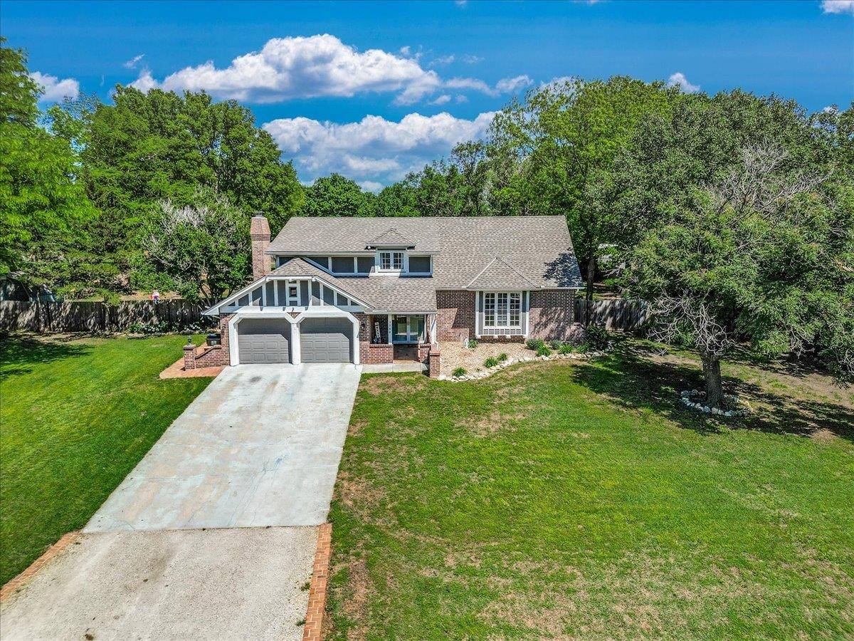 1540 S Krista Ln, Derby, KS 67037