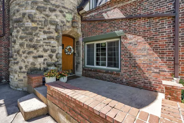 Wichita, KS 67218,168 S Dellrose Ave