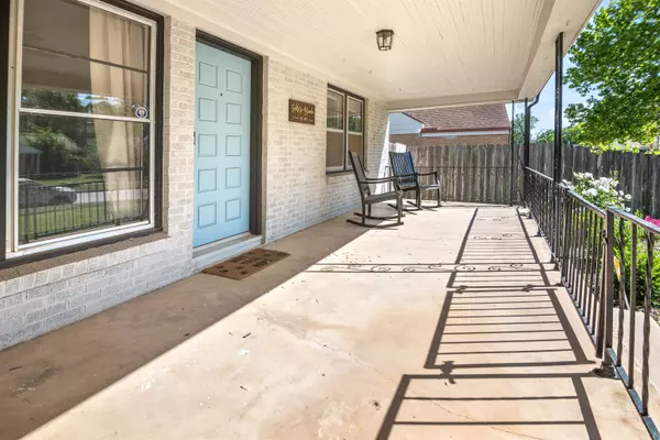 Wichita, KS 67218,2146 S Old Manor Rd