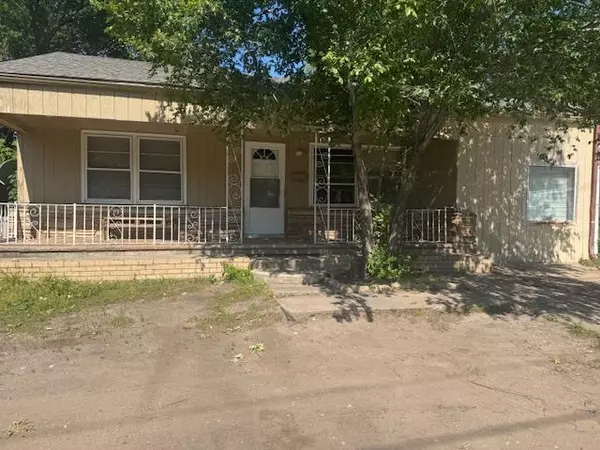 Wichita, KS 67208,1223 N Oliver Ave