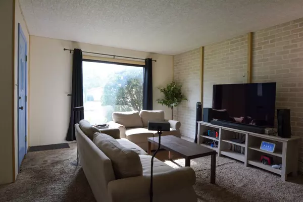 Wichita, KS 67211,2209 S Ellis Ave.