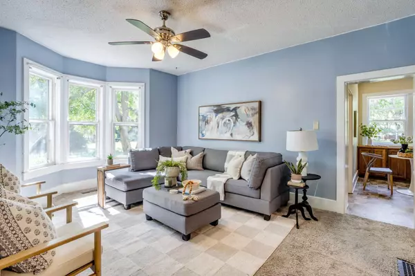 North Newton, KS 67117,107 W 24th St