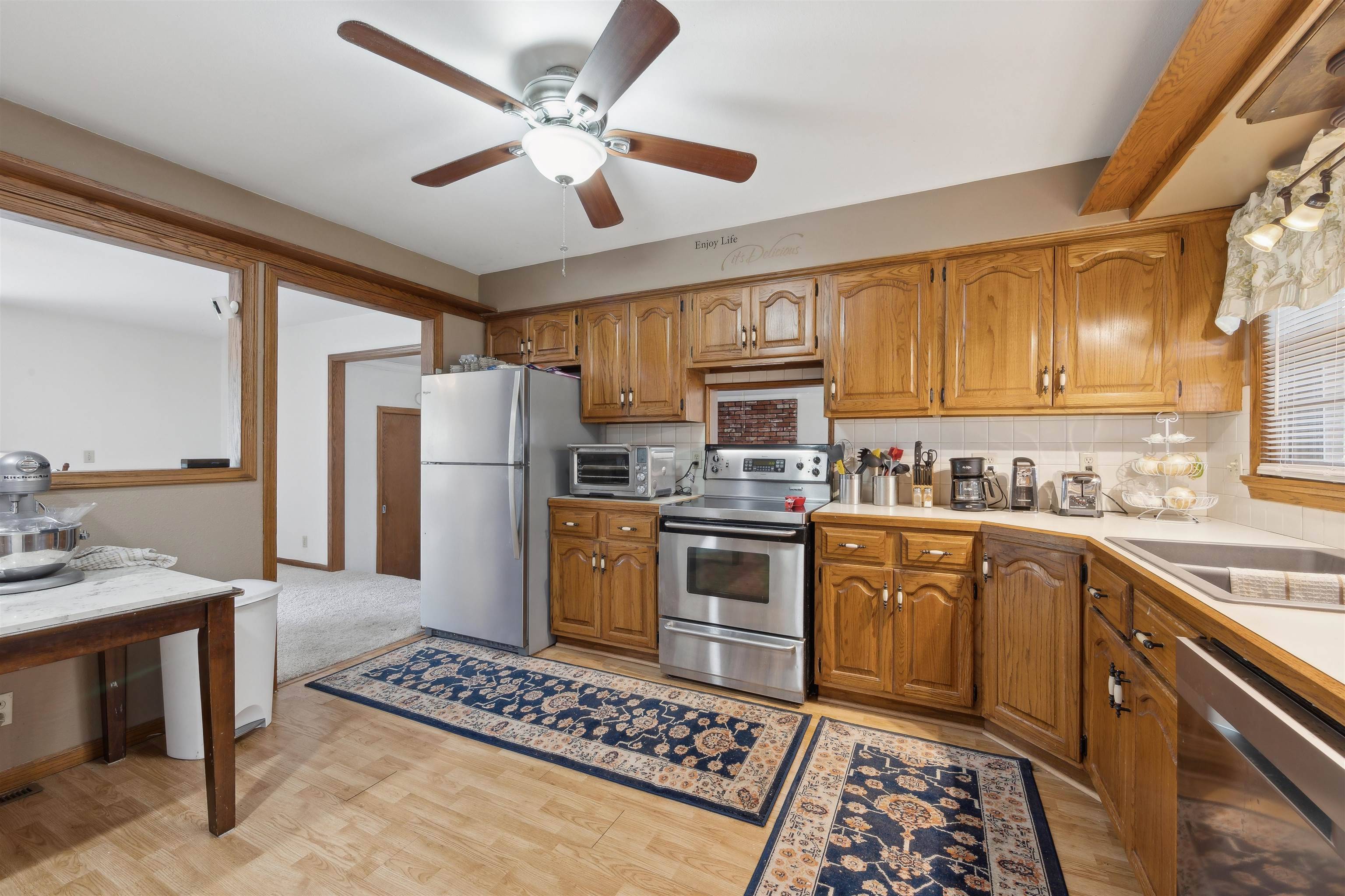 Wichita, KS 67212,811 N Maus Ln
