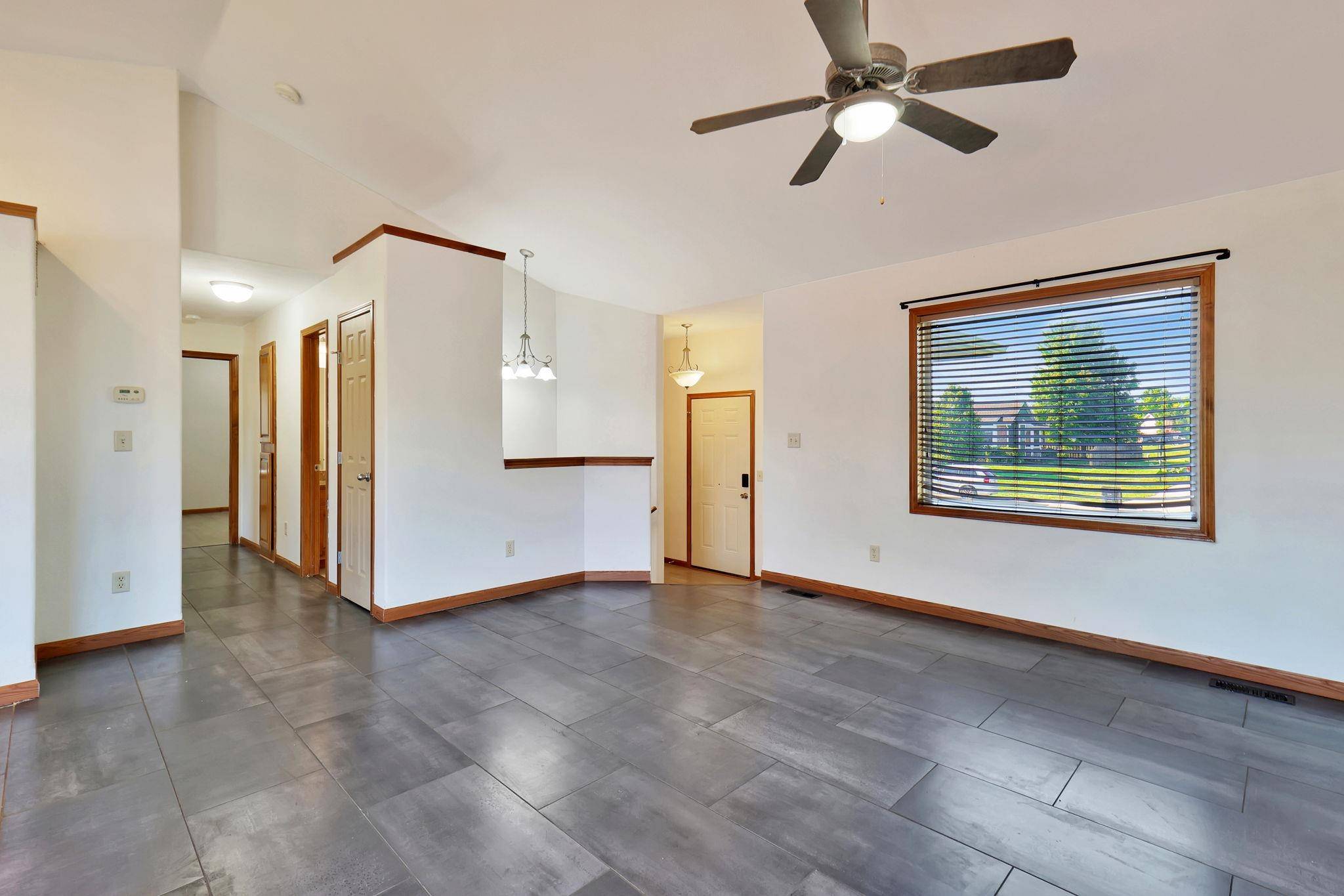 Augusta, KS 67010,900 Sandalwood Cir