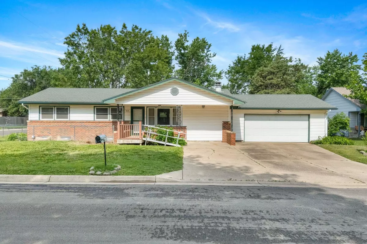 Maize, KS 67101,643 N Atherton St