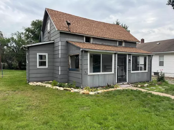 Lyons, KS 67554,414 East Ave S